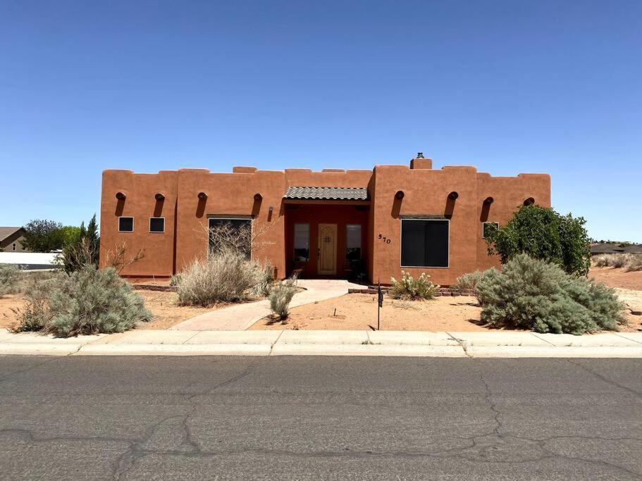Spacious Home Page Exterior foto