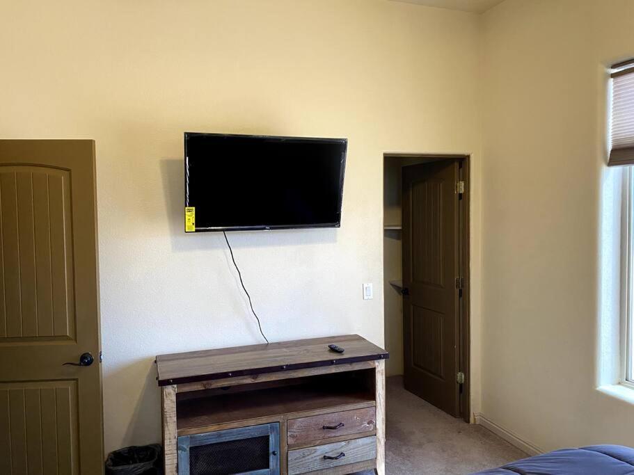 Spacious Home Page Exterior foto