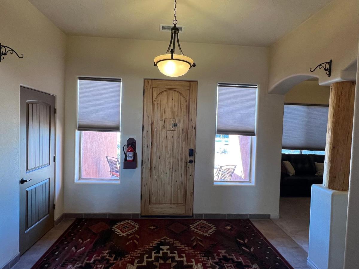 Spacious Home Page Exterior foto