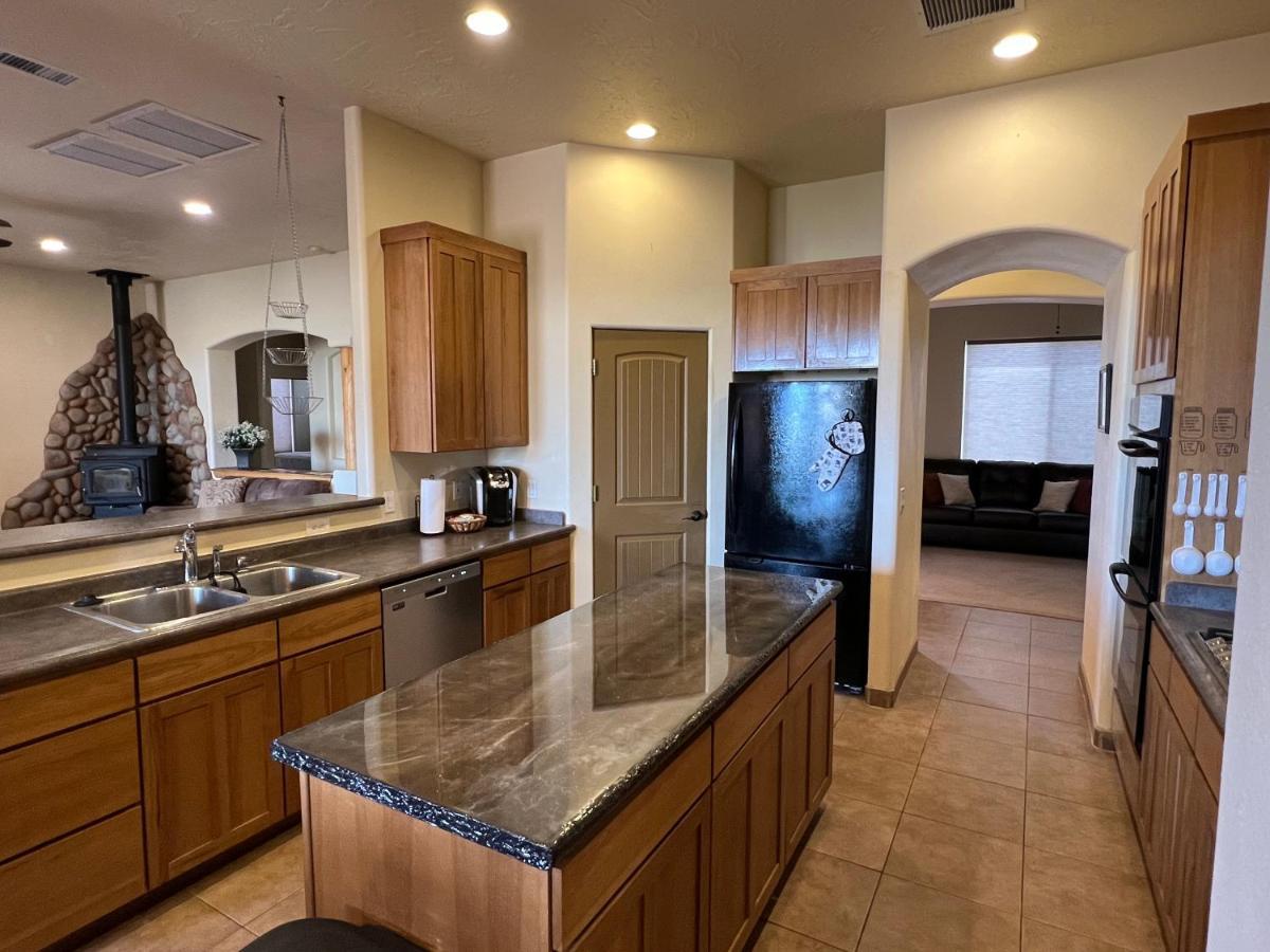 Spacious Home Page Exterior foto